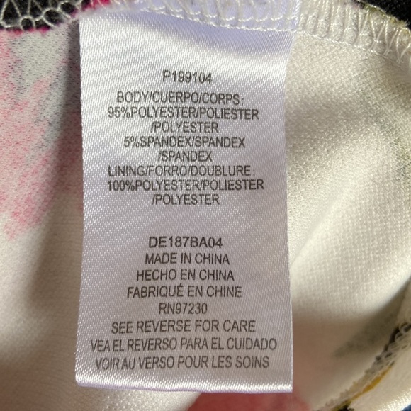 🌸 Almost Famous Bodycon Floral Mini Dress with Adjustable Straps Small - Picture 6 of 9